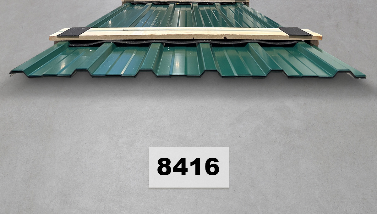 Dachblech, Metalldach, Grünes Dachblech, Dachmaterial, Metalloberfläche