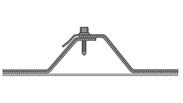 Die Längsüberlappung der Trapezprofile haben ab Werk bereits eine Vliesaussparung